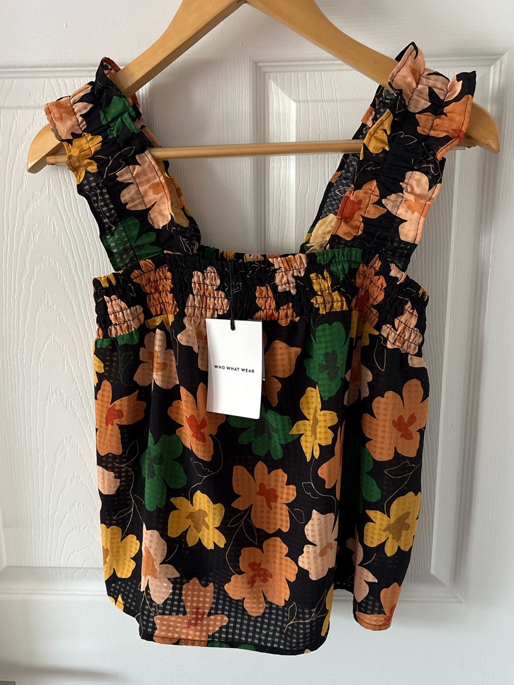 NWT Who What Wear floral smocked ruffle tank top Size XS